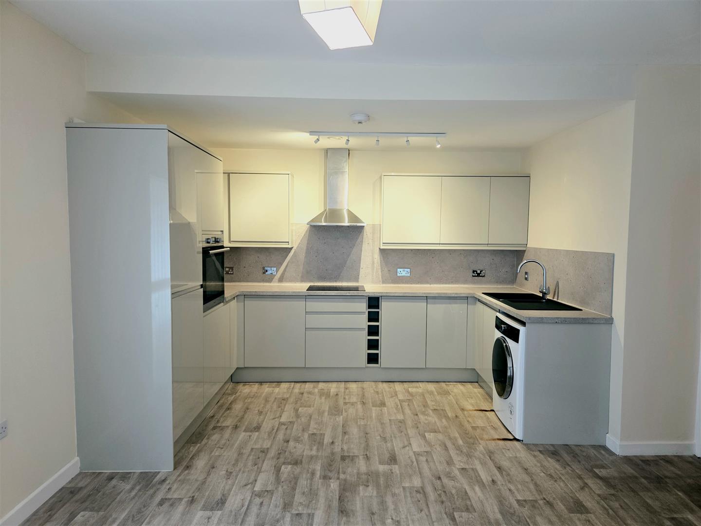 Mariners Court, Lamberts Road, Marina, Swansea, SA1 8QW